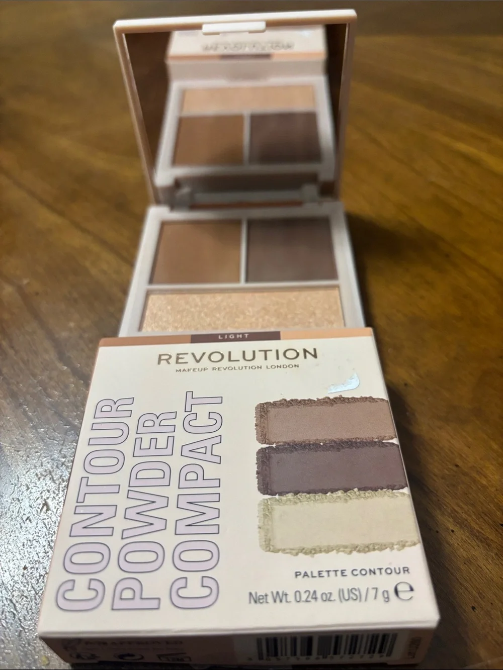 Revolution three pan